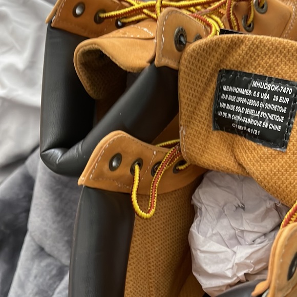 Lugz Mens Boots - Picture 3 of 4